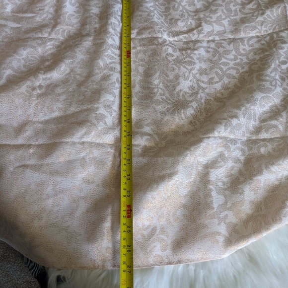 WHBM Scarf - Picture 7 of 10